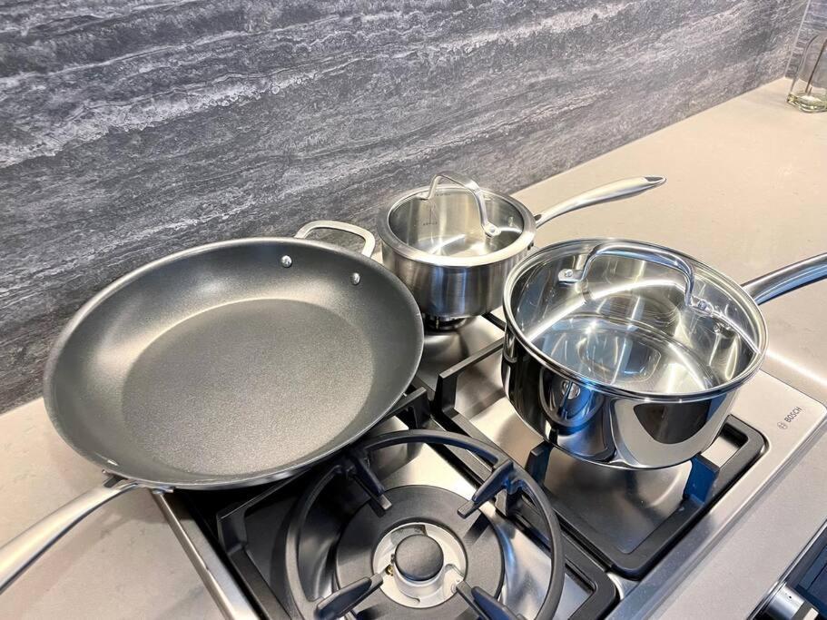 Luxury Stunning Riverview 1 Bedroom Apt 479F 골드코스트 외부 사진